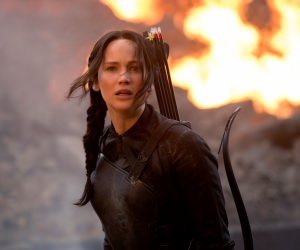 Jennifer Lawrence in The Hunger Games Wallpaper